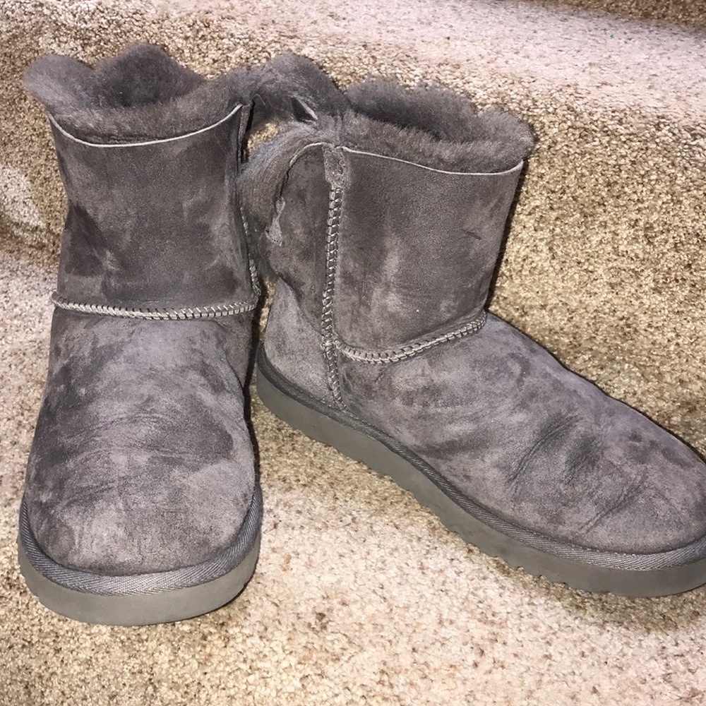 Grey Uggs!